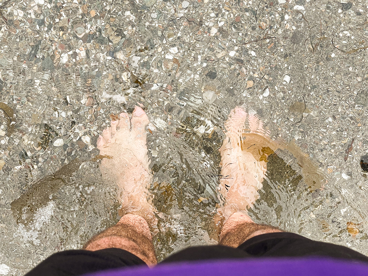 catalina-tct-feet-in-ocean