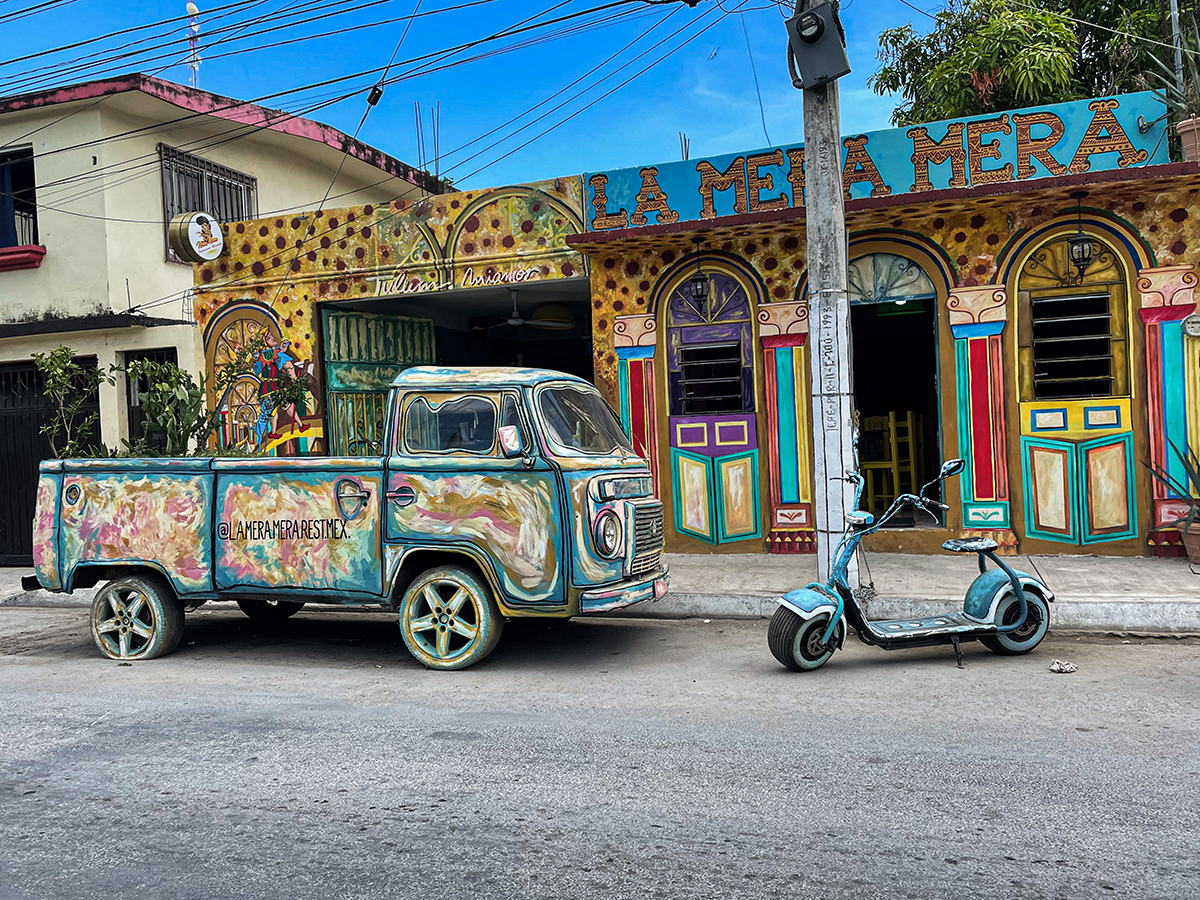 tulum-mexico-mural-downtown